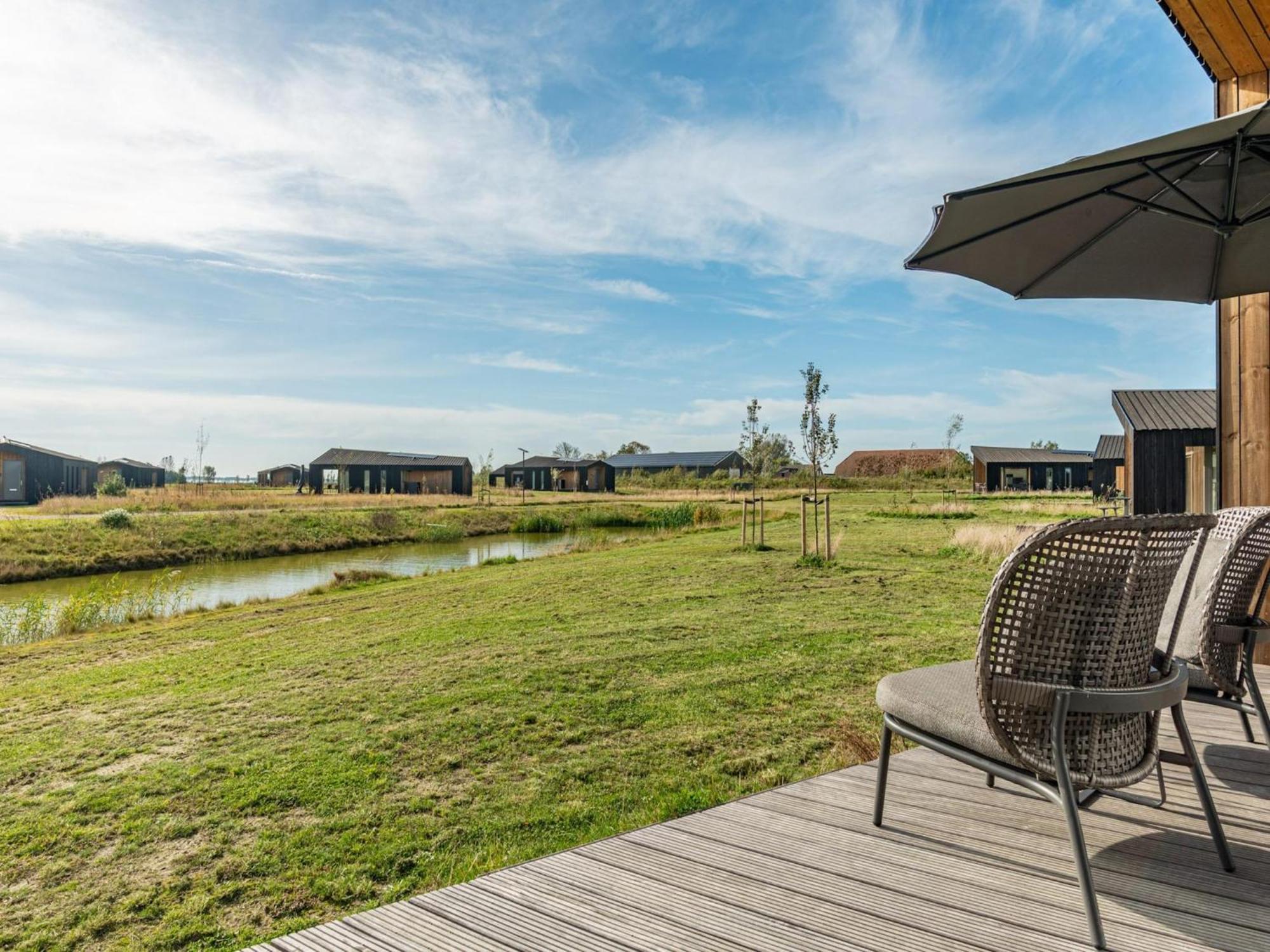 Welcoming With Terrace Vakantiehuis